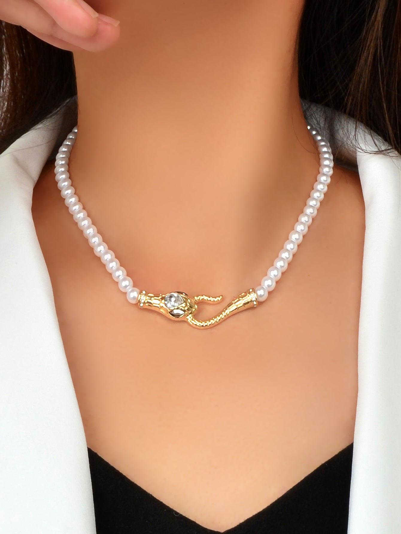 Punk Retro Pearl Beads Chain Gold Silver Snake Short Clavicle Statement Necklace